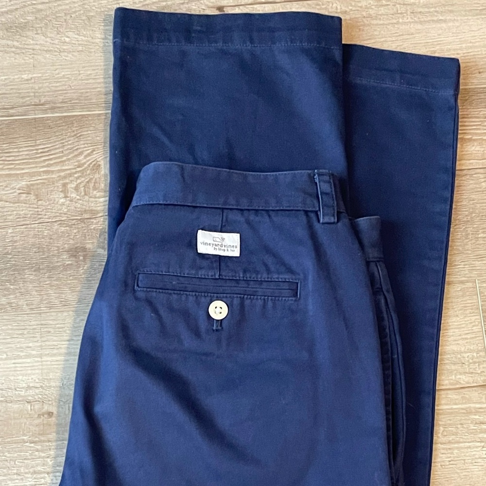 Men’s Vineyard Vines Navy Pants, Great Condition